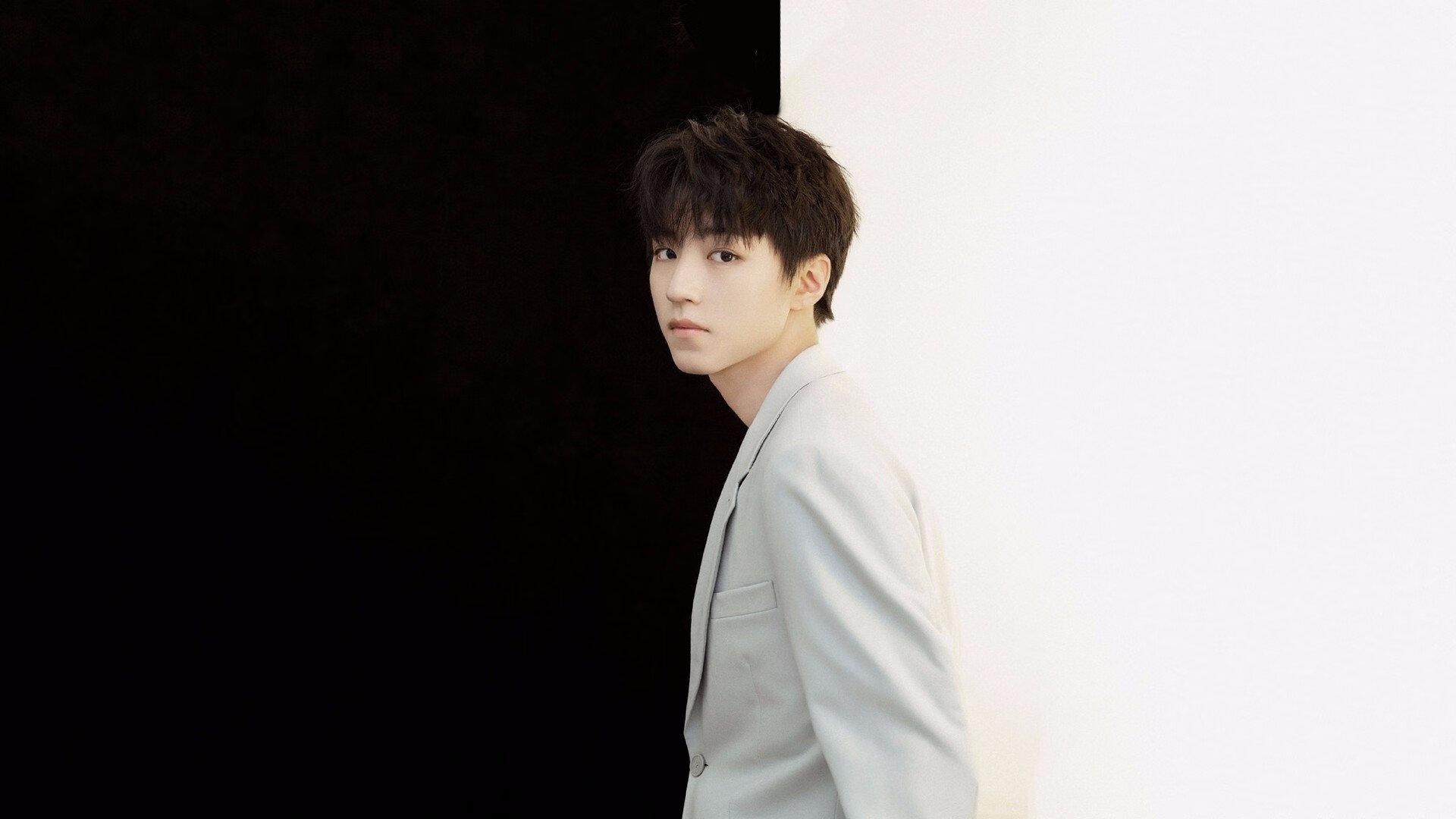 开云体育APP下载-奥恰洛夫一剑封喉，瑞典队团体赛轻取葡萄牙的战术密码