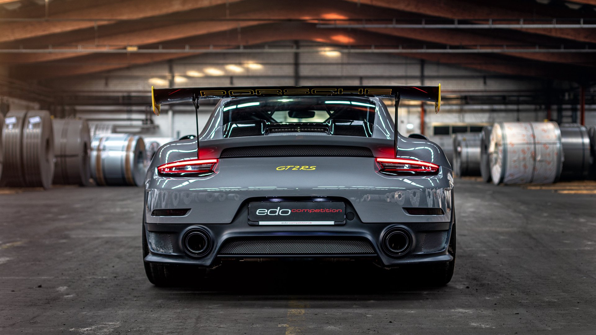 开云体育APP下载-美加墨世界杯焦点战预热，巴黎圣日耳曼争冠战击败曼联的战术启示