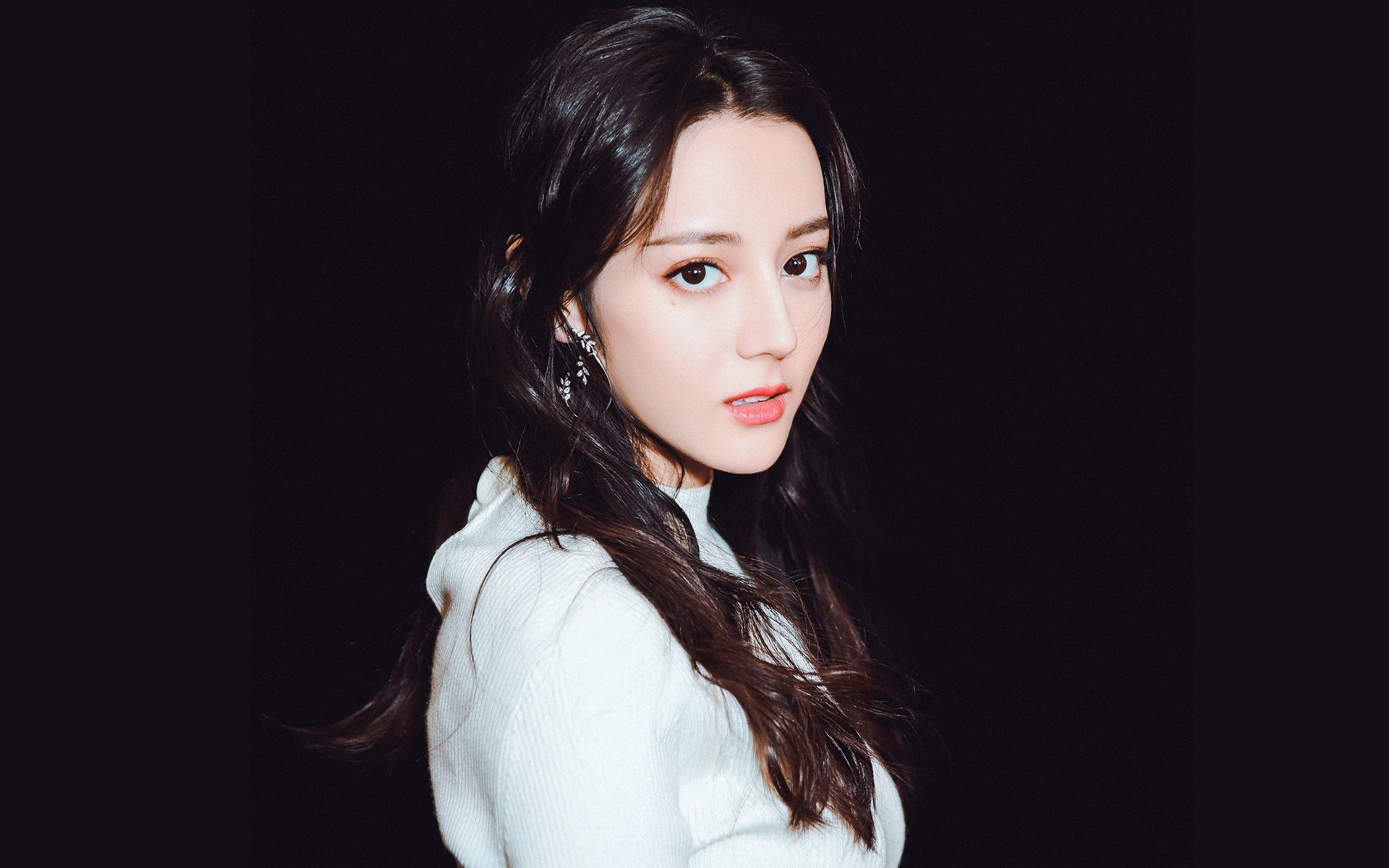 开云体育app-穹顶之下，当骑士踏碎篮网，英格拉姆于亚平宁加冕为王