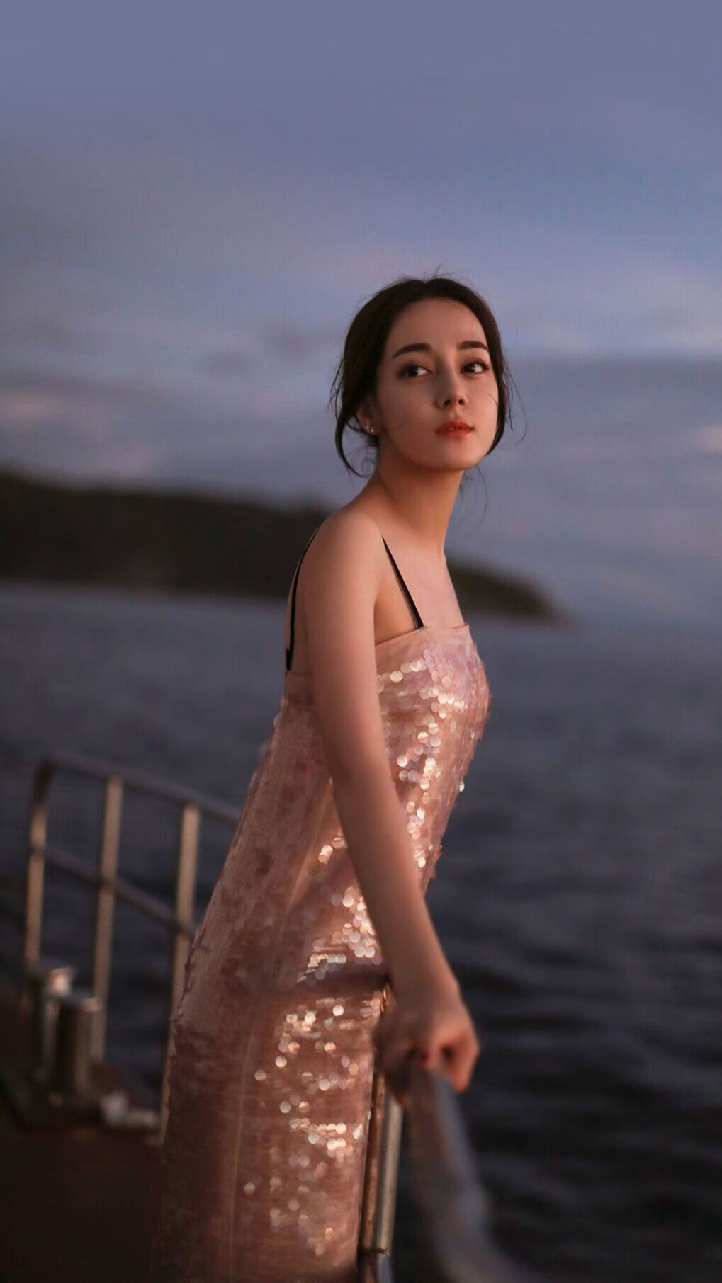 时空镜像，活塞横扫勇士之夜，切特在德甲决赛演绎篮球的未来寓言