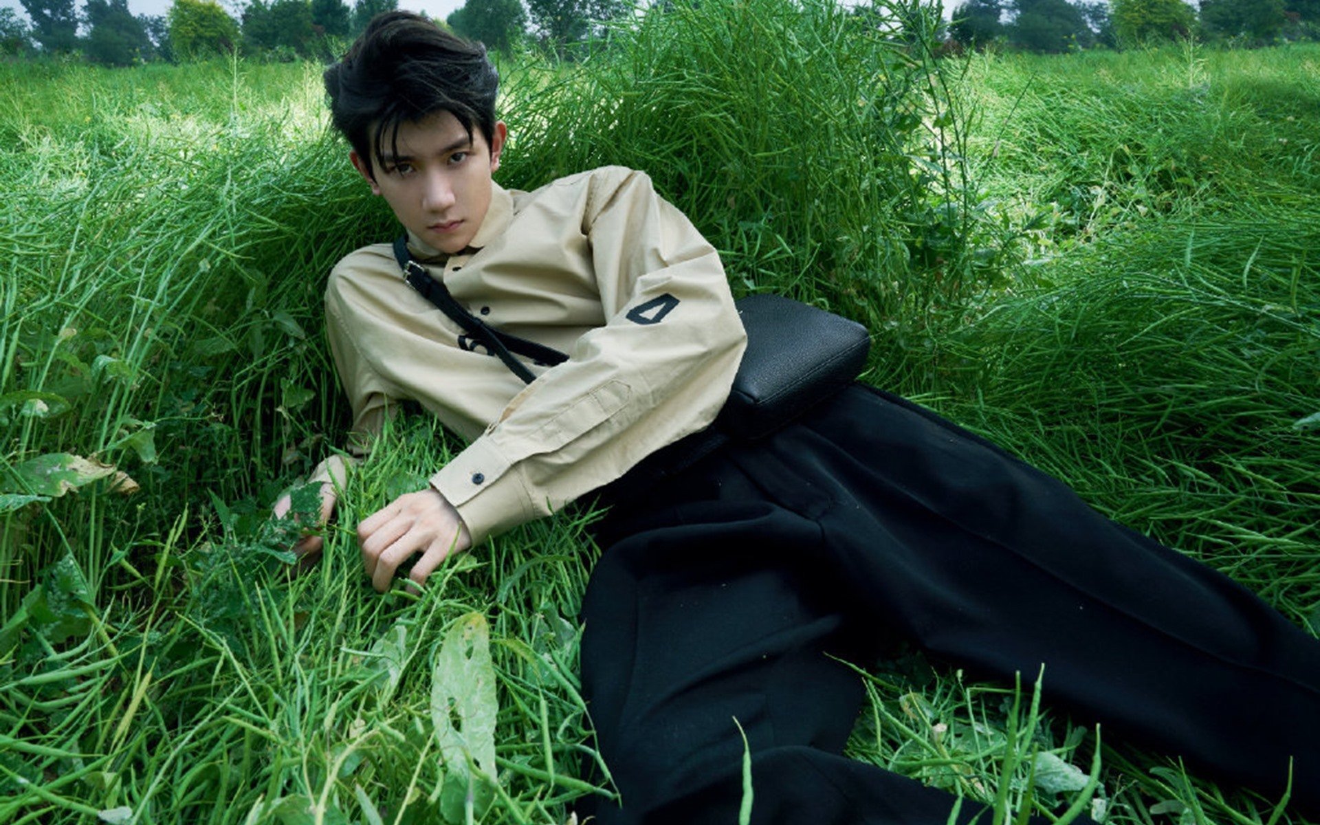 当一人意志凌驾比赛，本泽马的独舞与英格兰的机械降神